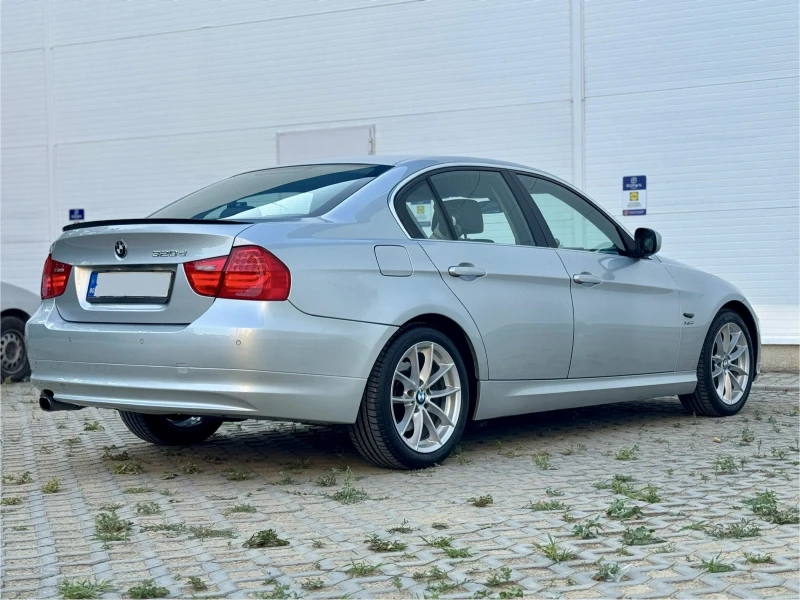 BMW 320 2.0d XDrive, снимка 6 - Автомобили и джипове - 52399059