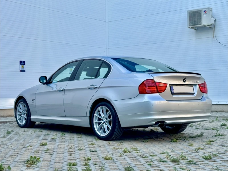 BMW 320 2.0d XDrive, снимка 4 - Автомобили и джипове - 52399059
