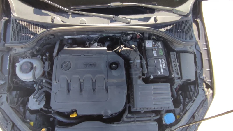 Skoda Octavia 2.0 184 vRS, снимка 12 - Автомобили и джипове - 52634697