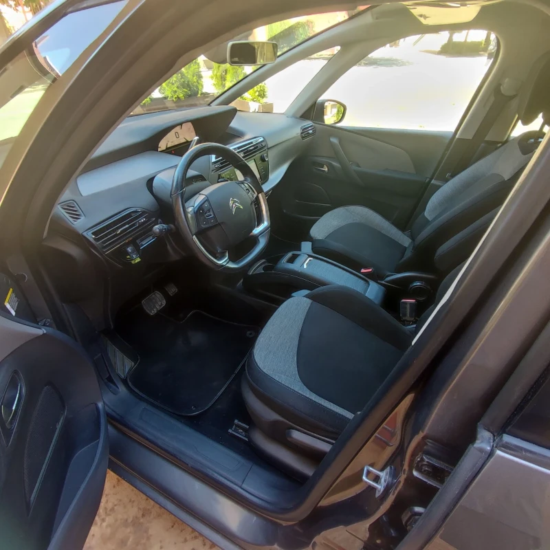 Citroen Grand C4 Picasso 1.6 Bluehdi 6+ 1 ТОП оферта , снимка 8 - Автомобили и джипове - 52292273