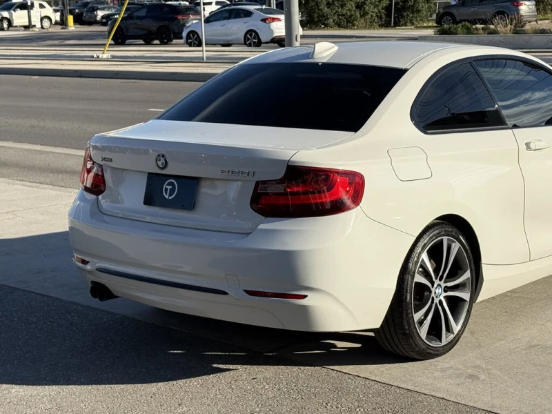 BMW 228 * АВТО КРЕДИТ* ЦЕНА ДО БГ * СЕРВИЗНА ИСТОРИЯ * , снимка 6 - Автомобили и джипове - 52434822