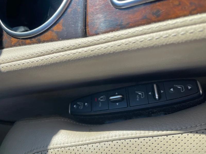 Mercedes-Benz CLS 550, снимка 15 - Автомобили и джипове - 52537650