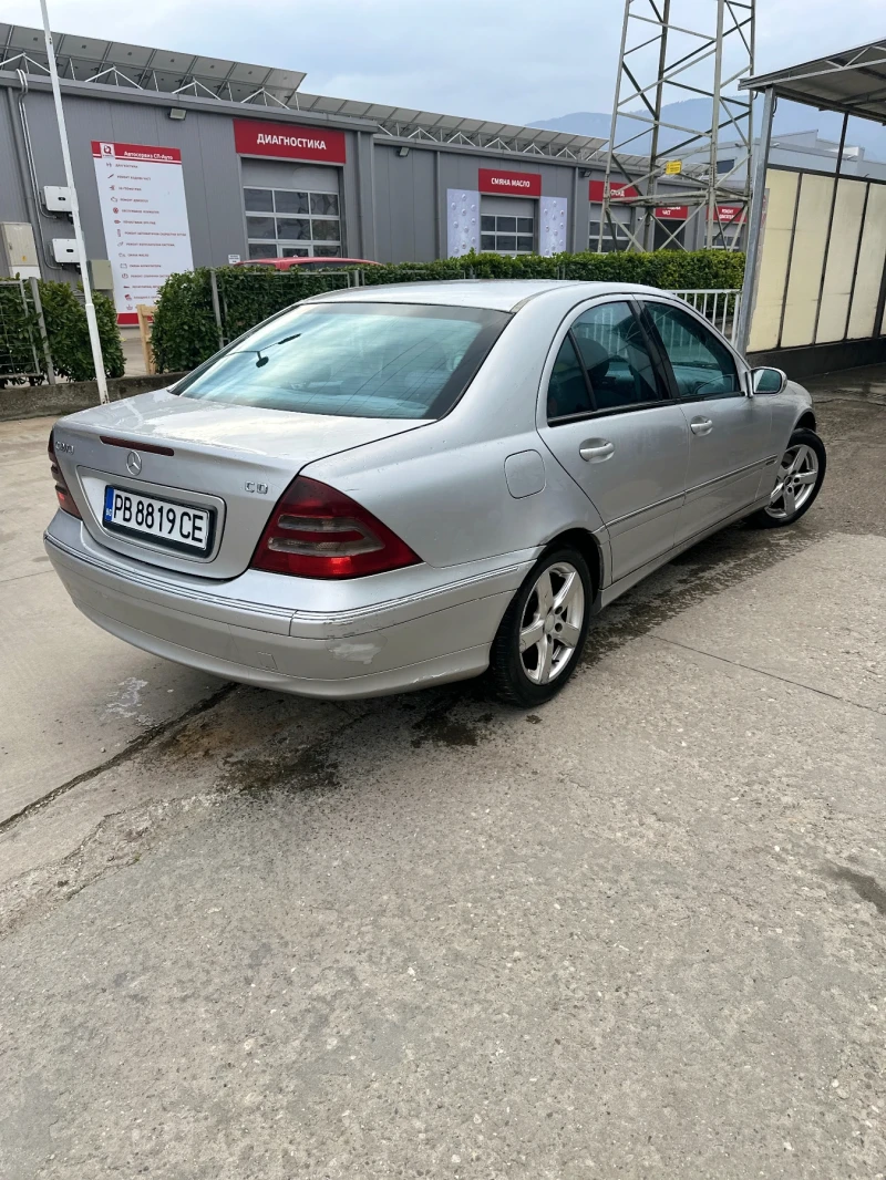 Mercedes-Benz C 270 CDI, снимка 5 - Автомобили и джипове - 52883225
