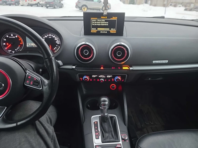 Audi A3 * 2.0T Komfort * CARFAX * БЕЗ ПЪРВОНАЧАЛНА ВНОСКА, снимка 9 - Автомобили и джипове - 53027434