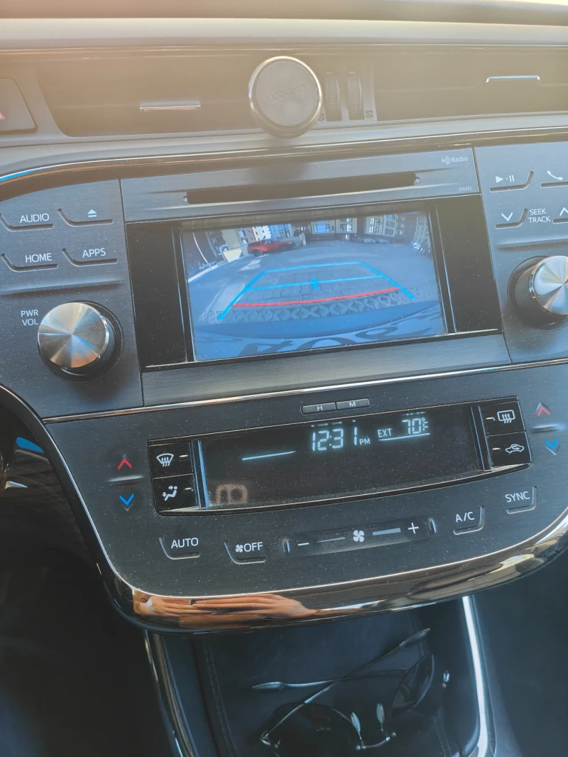 Toyota Avalon XLE Premium , снимка 11 - Автомобили и джипове - 53228820