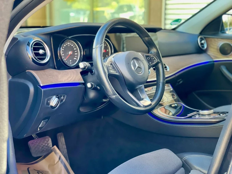 Mercedes-Benz E 350, снимка 6 - Автомобили и джипове - 53559329