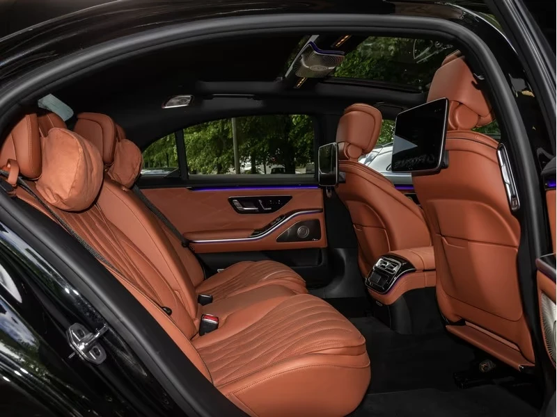 Mercedes-Benz S 63 AMG E-PERFORMANCE LONG PANO BURMESTER TV , снимка 12 - Автомобили и джипове - 54646840