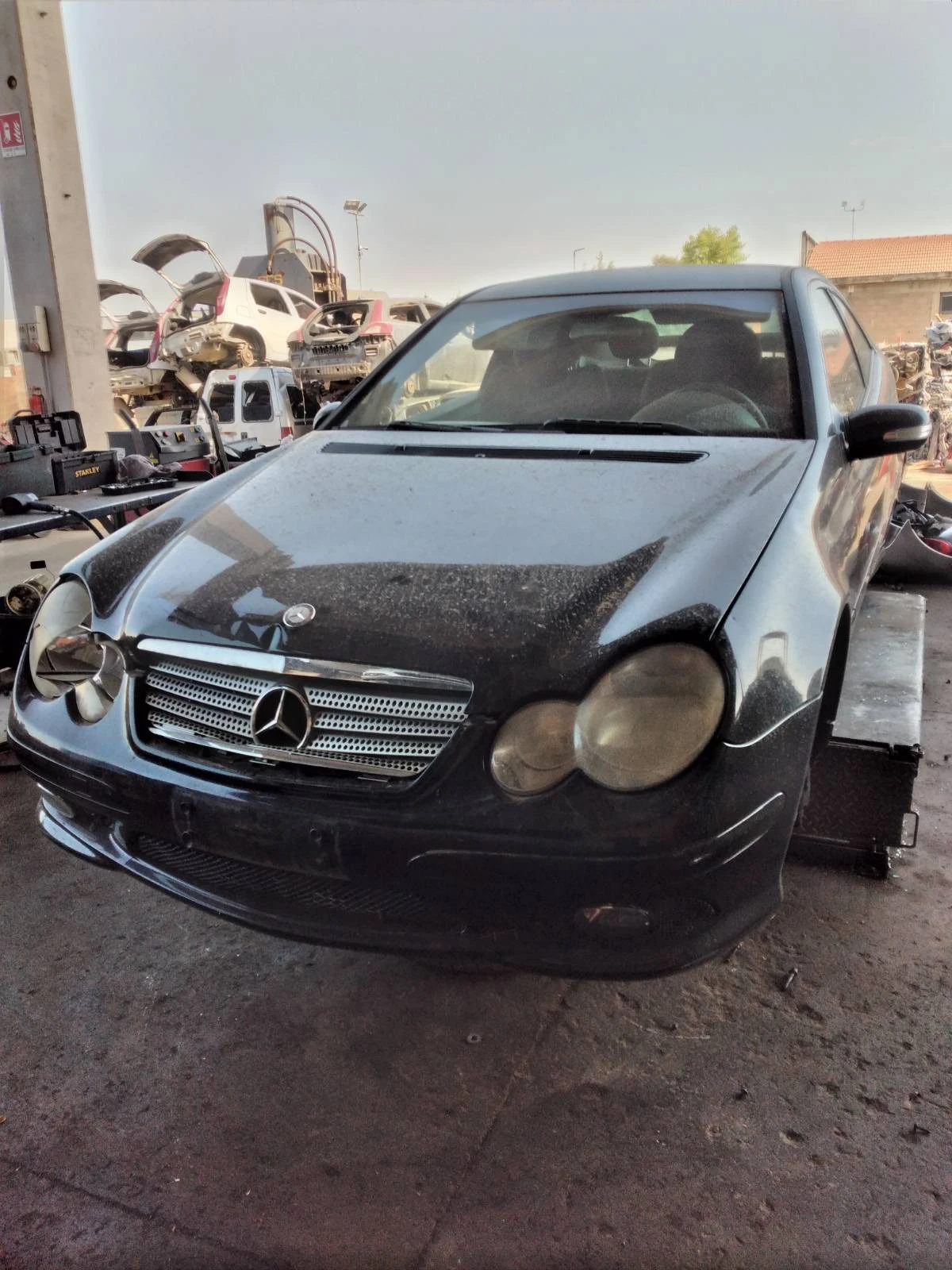 Mercedes-Benz C 220 2.2 , снимка 1