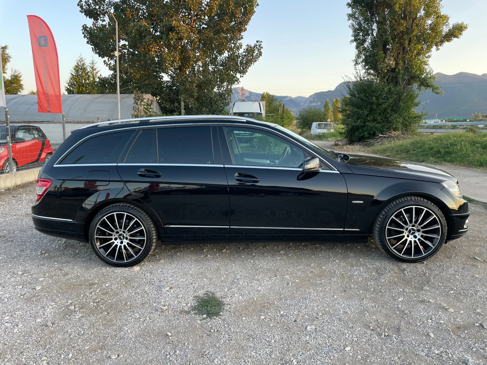 Mercedes-Benz C 250 D-4x4-AVTOMAT-NAVI-ITALIA - изображение 4