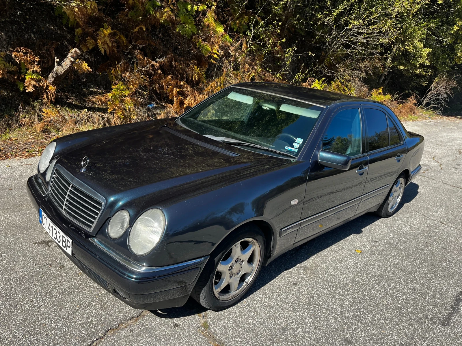 Mercedes-Benz E 200  - изображение 2