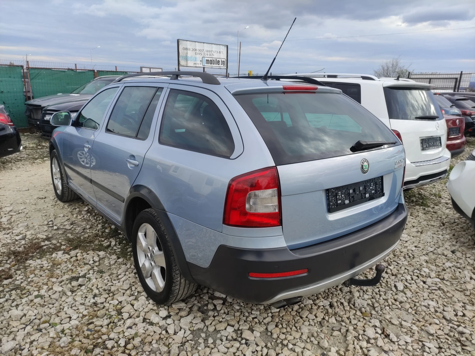 Skoda Octavia Scout 1.8 4x4 - изображение 2