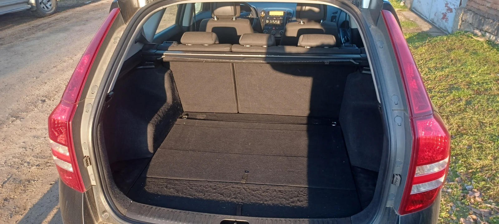 Kia Ceed 1.4 бензин  | Mobile.bg — изображение 13
