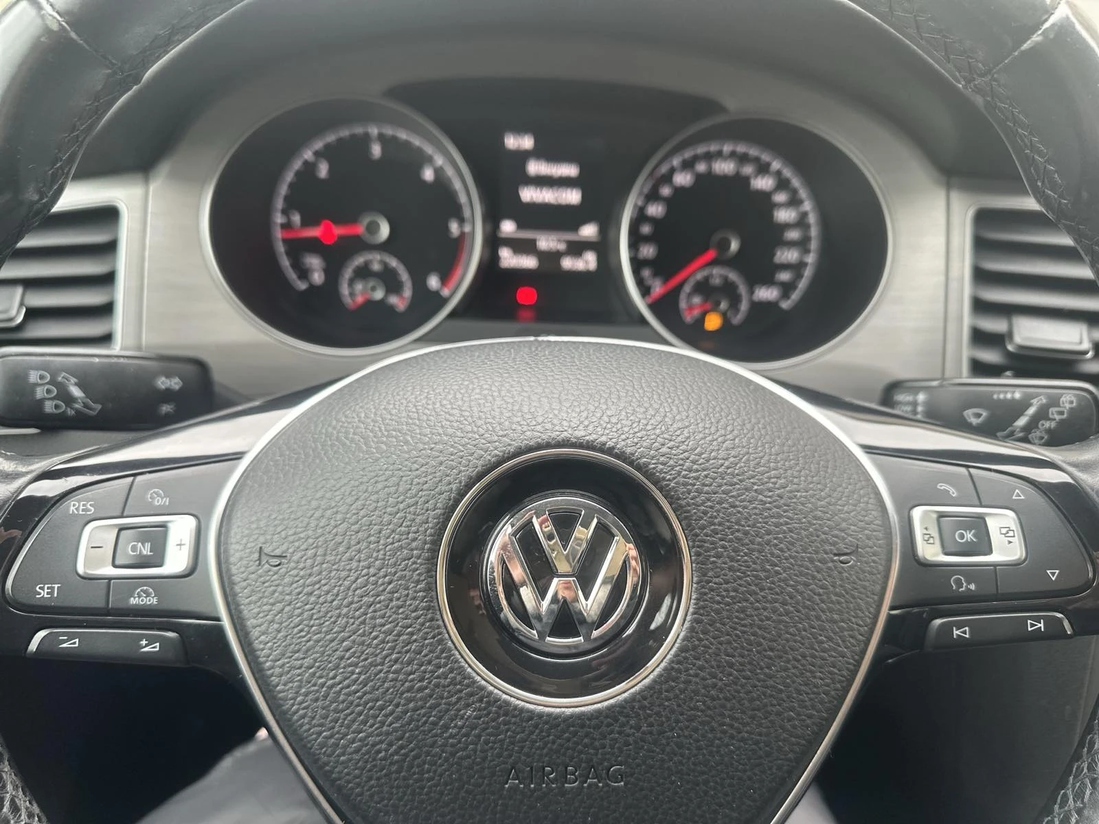 VW Sportsvan  - изображение 8