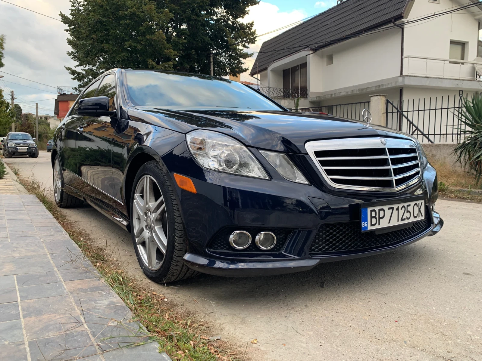 Mercedes-Benz E 350  - изображение 3