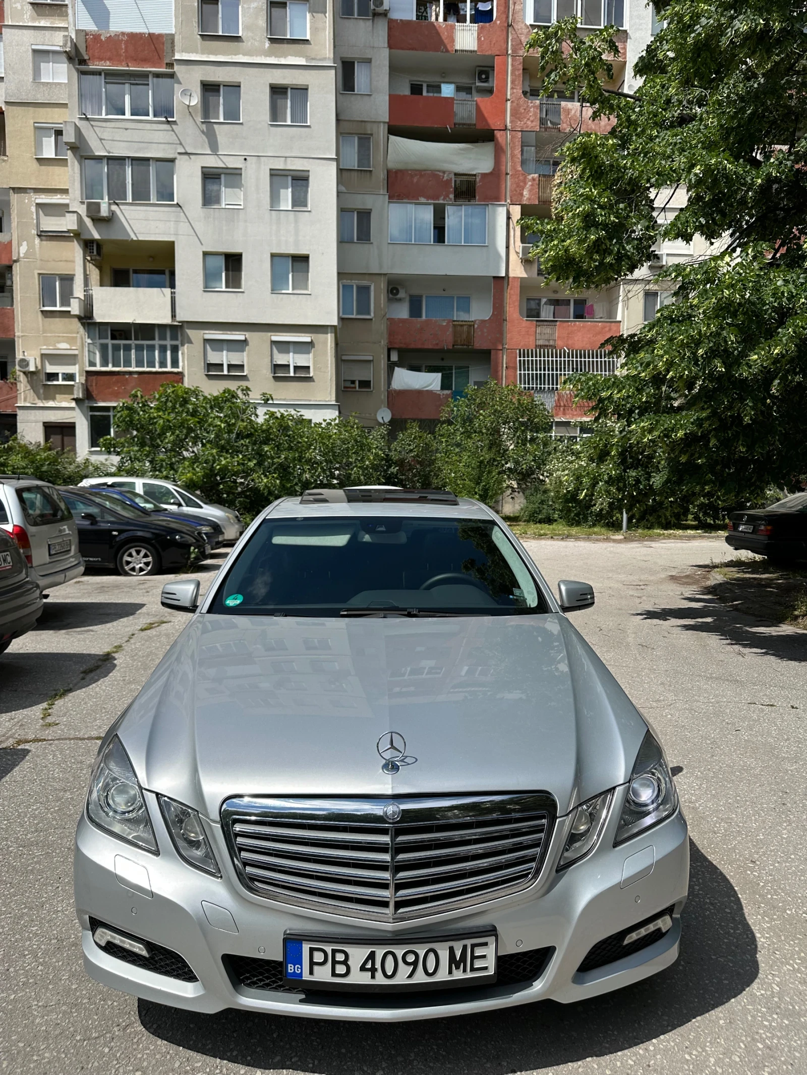 Mercedes-Benz E 350  - изображение 4