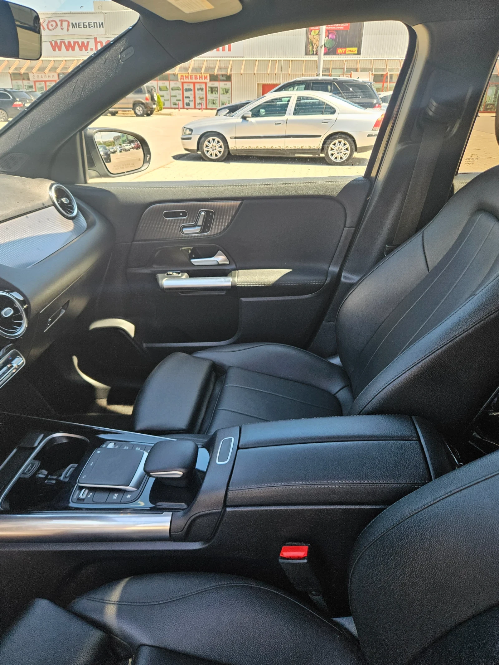 Mercedes-Benz GLA 250  - изображение 4