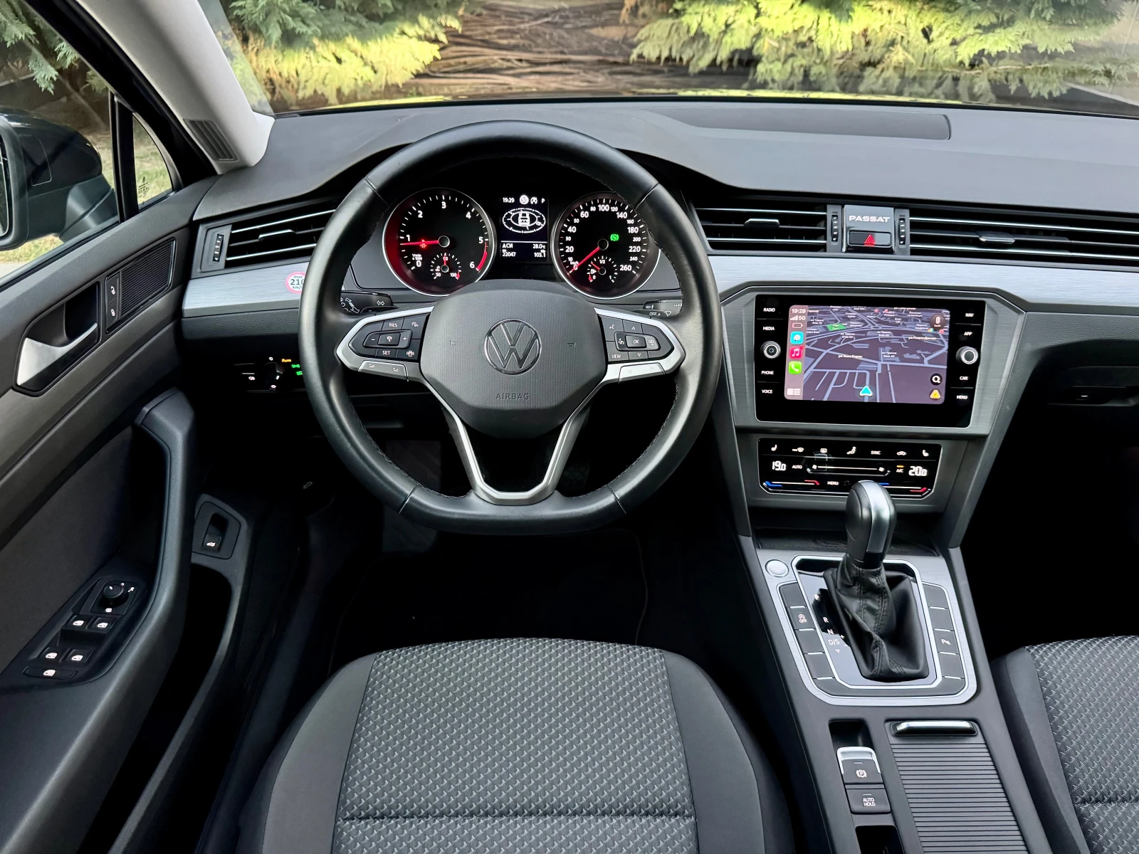 VW Passat 2.0TDI LED CAR-PLAY 22000km!!! | Mobile.bg   11