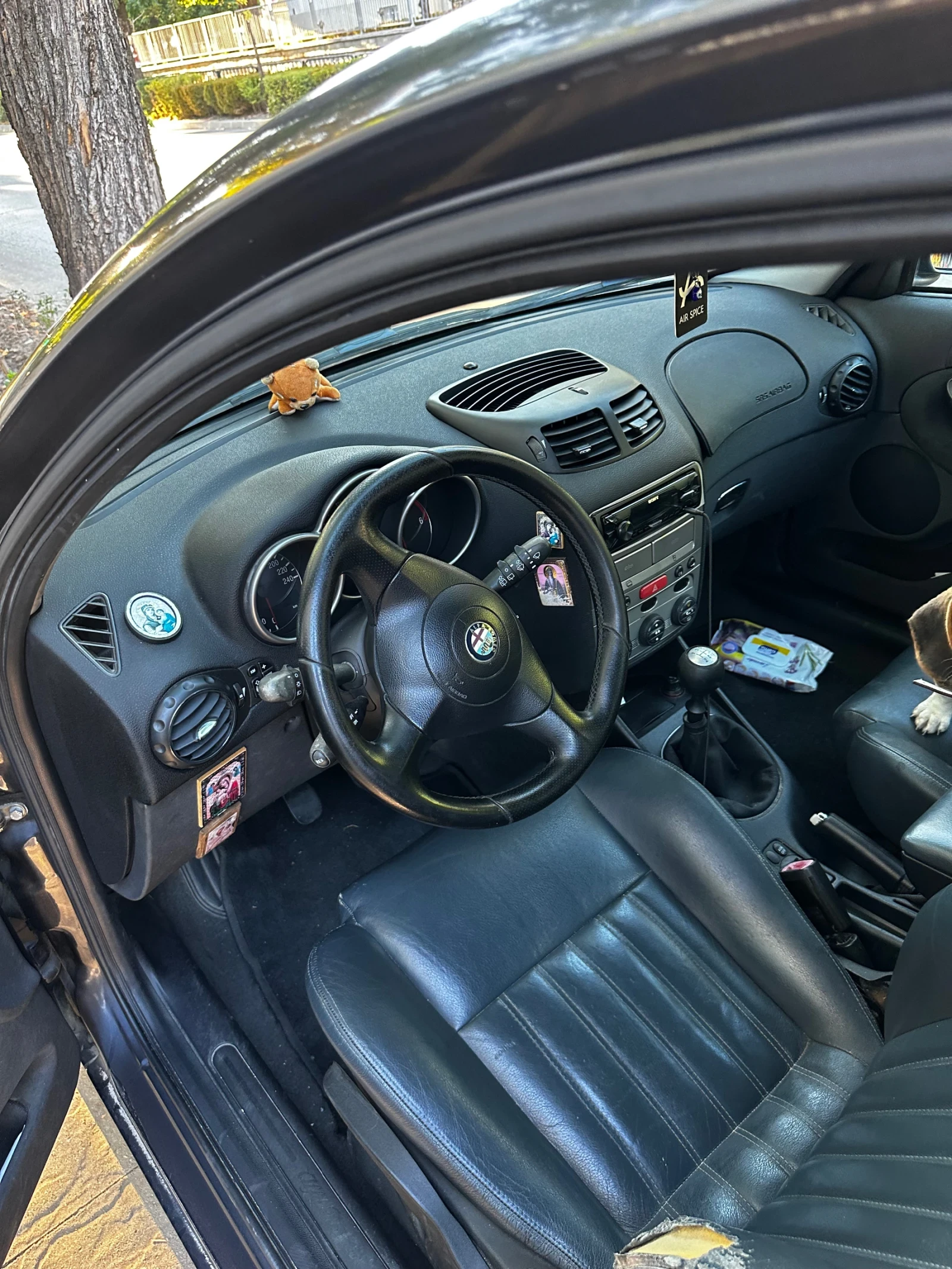 Alfa Romeo 147 1.9JTD - изображение 9