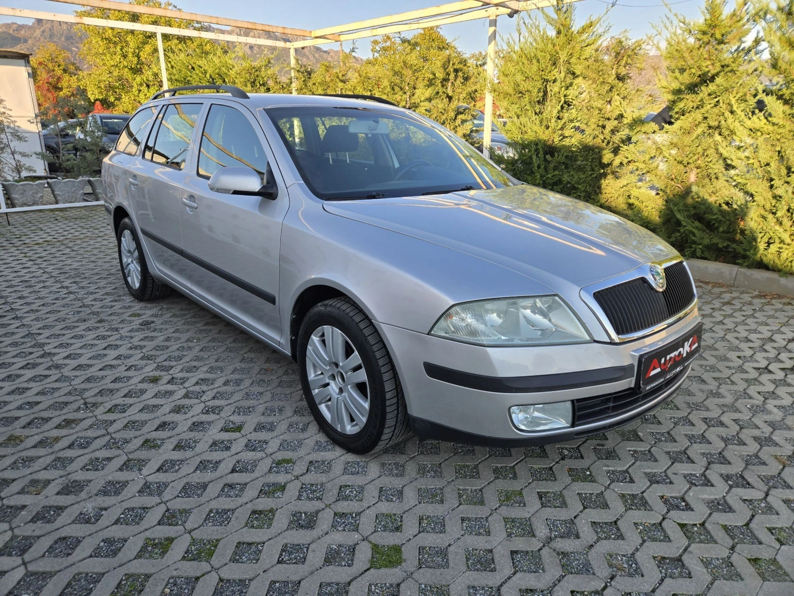 Skoda Octavia 1.9TDI-105кс= АВТОПИЛОТ= КАМЕРА= НАВИ= КЛИМАТРОНИК - изображение 2