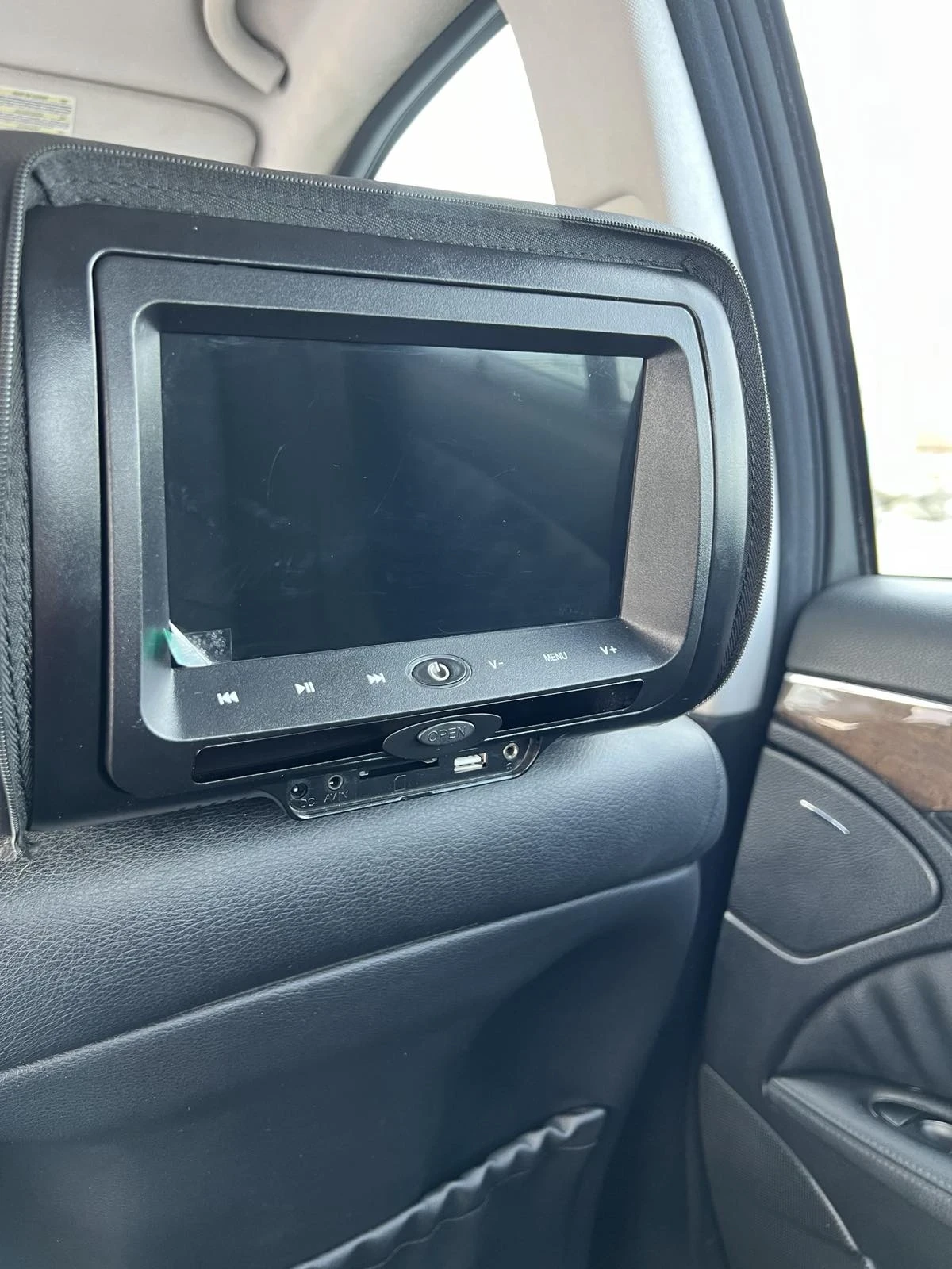 Mercedes-Benz E 320 Avantgarde EVO | Mobile.bg � ����������� 11