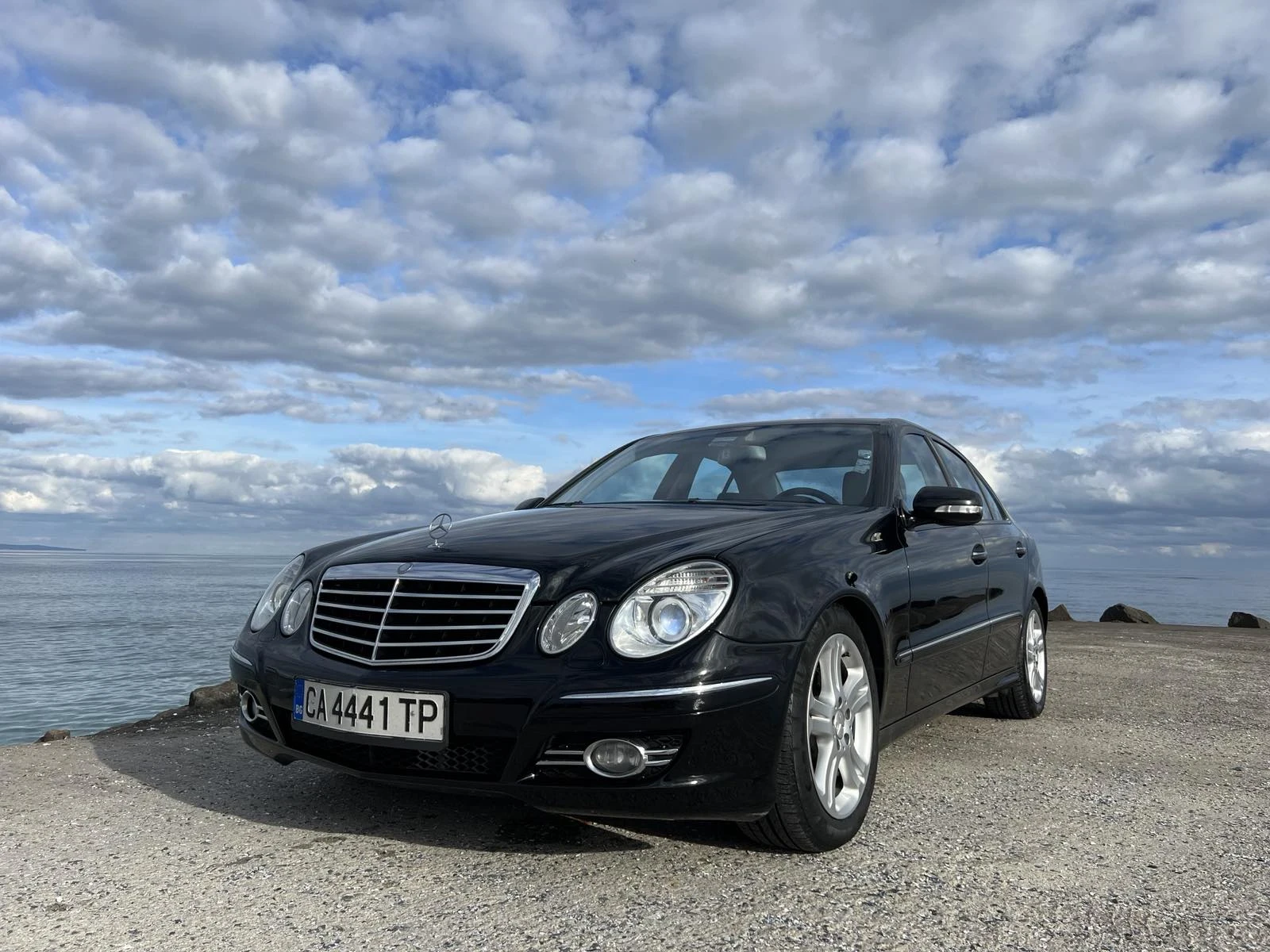 Mercedes-Benz E 320 Avantgarde EVO - изображение 5