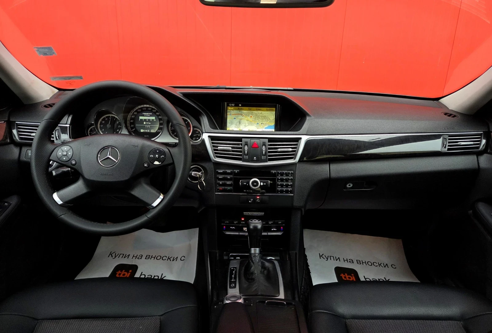 Mercedes-Benz E 200 Регистриран - изображение 10