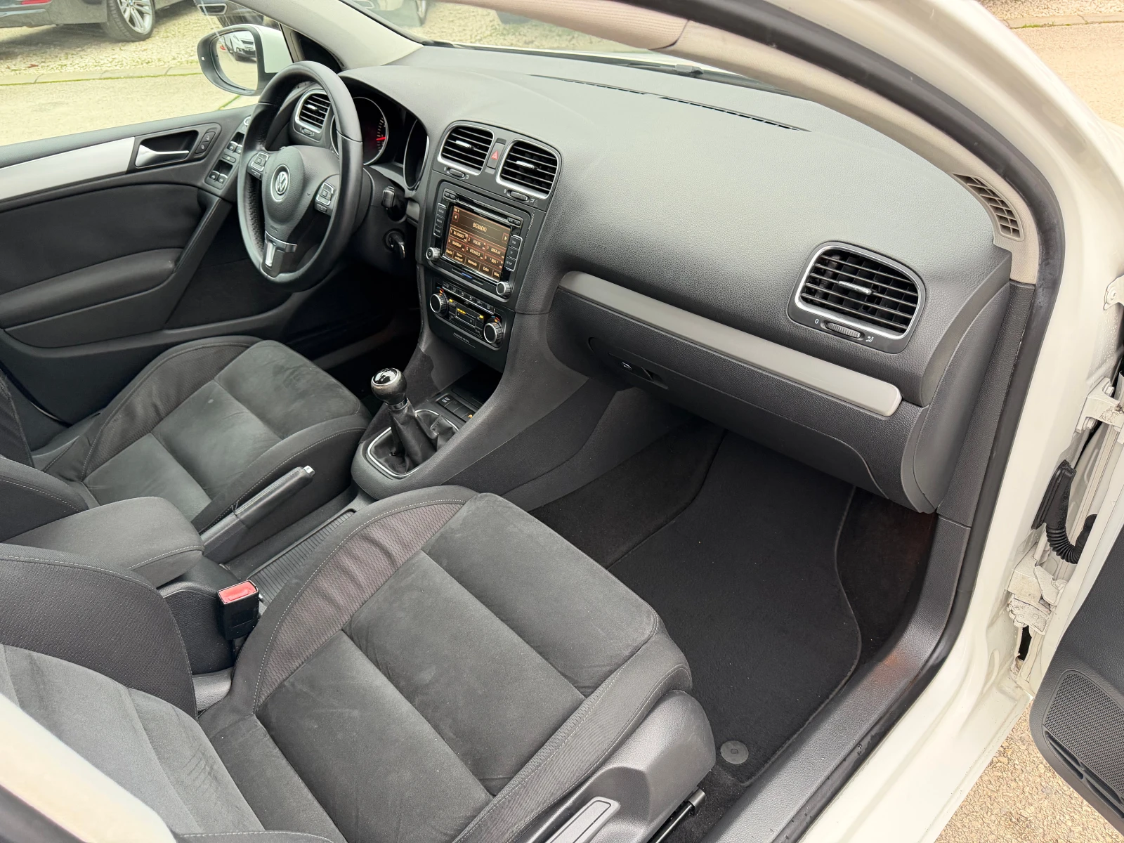VW Golf 1.4i 122�.� 6�k. H-line NAVI  | Mobile.bg � ����������� 16