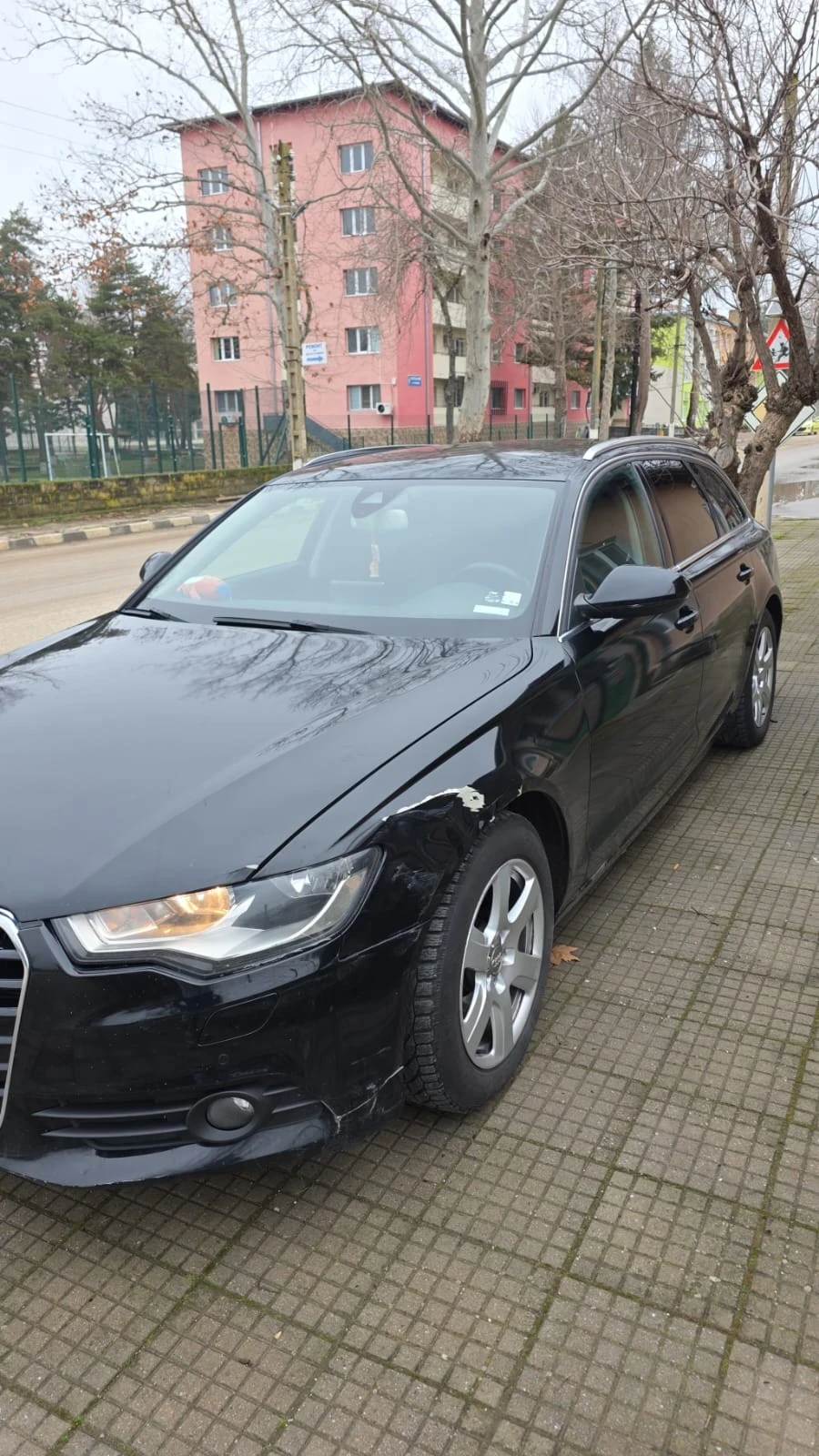 Audi A6 2.0 TDI, снимка 4 - Автомобили и джипове - 54040019