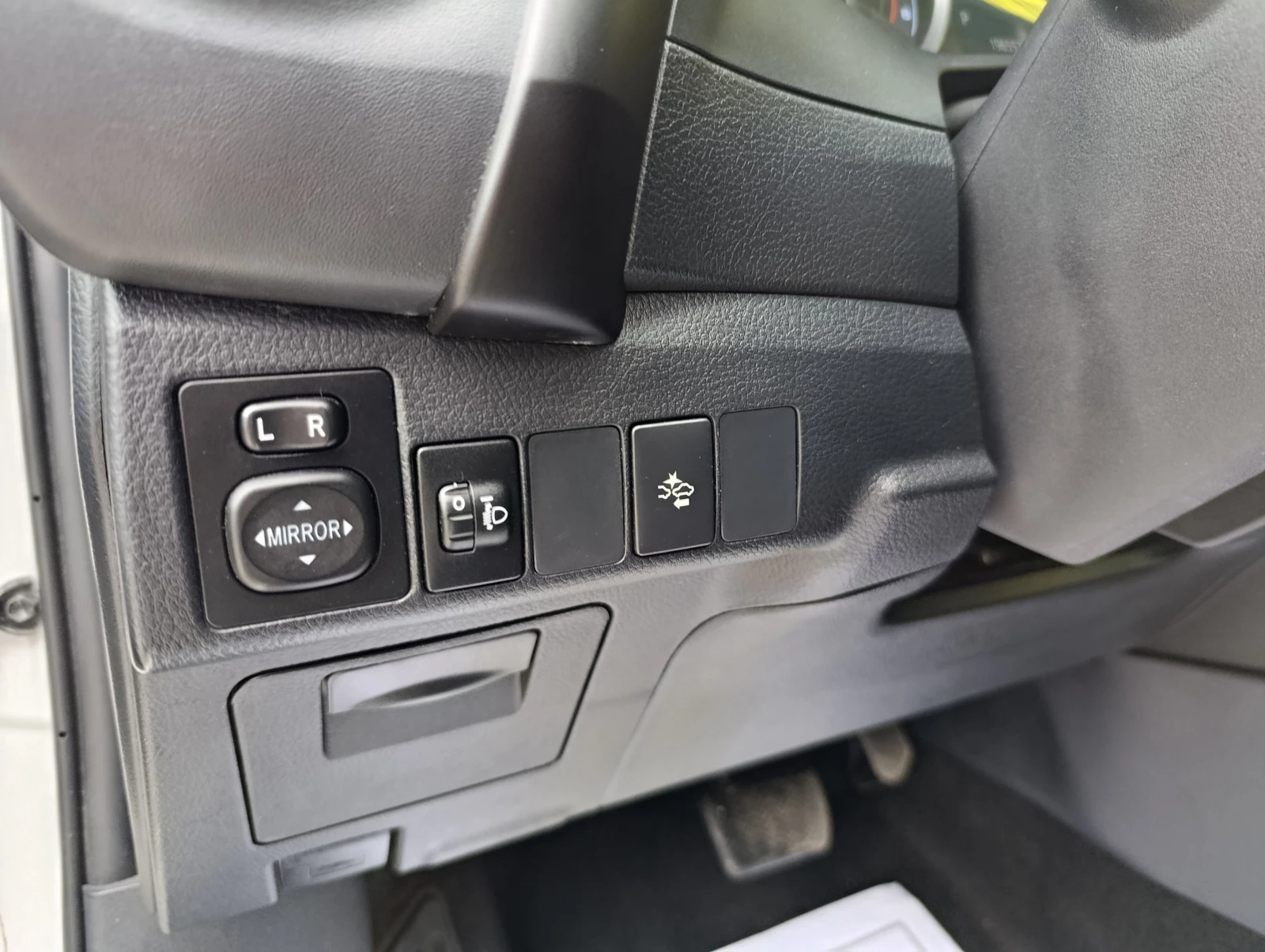 Toyota Corolla 1.6 132hp Закупен от БГ, снимка 12 - Автомобили и джипове - 54224236