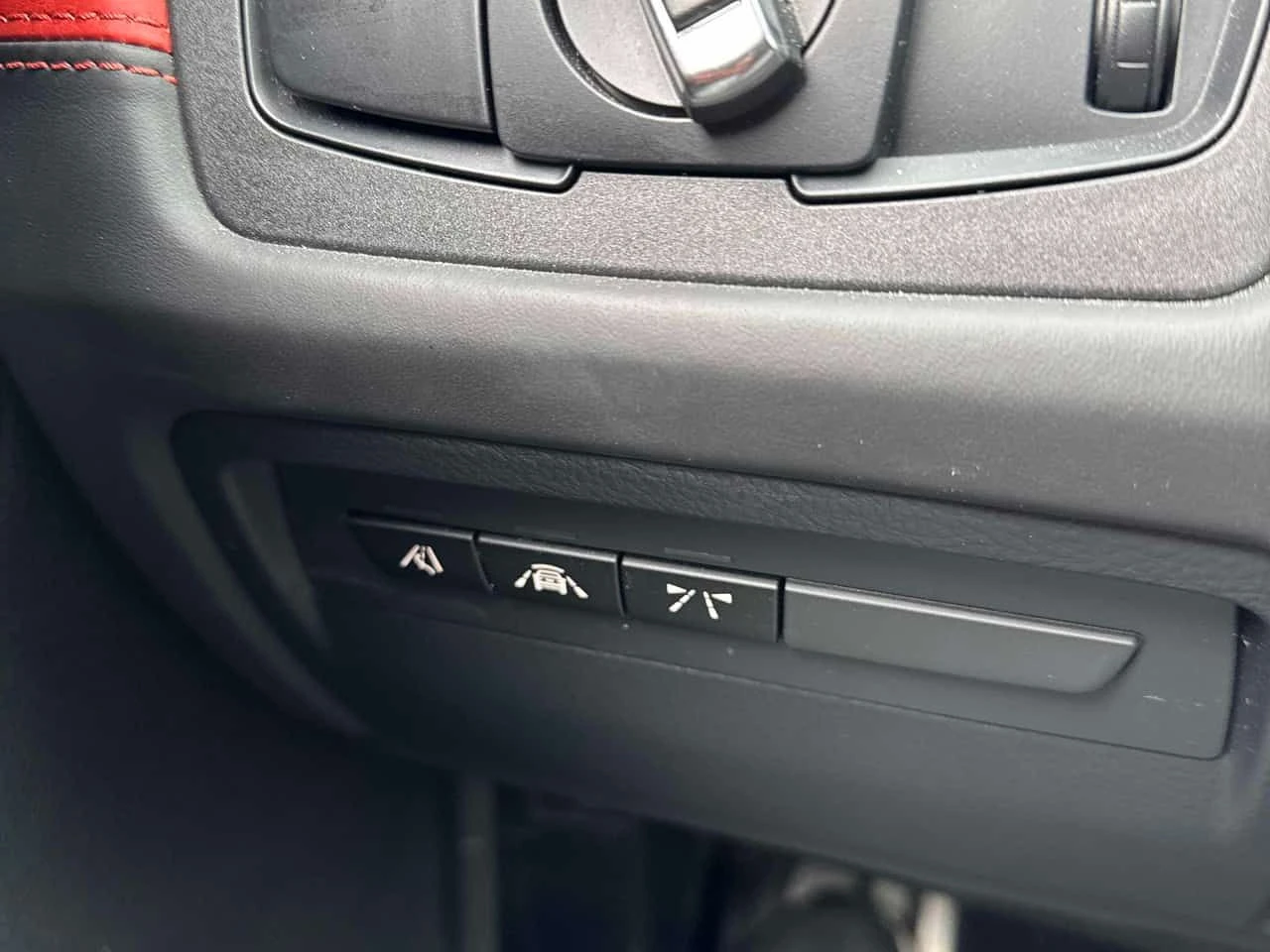 BMW M3 * 4dr Sdn * 2 �����* �������* PANO* KEYLESS*  | Mobile.bg � ����������� 12