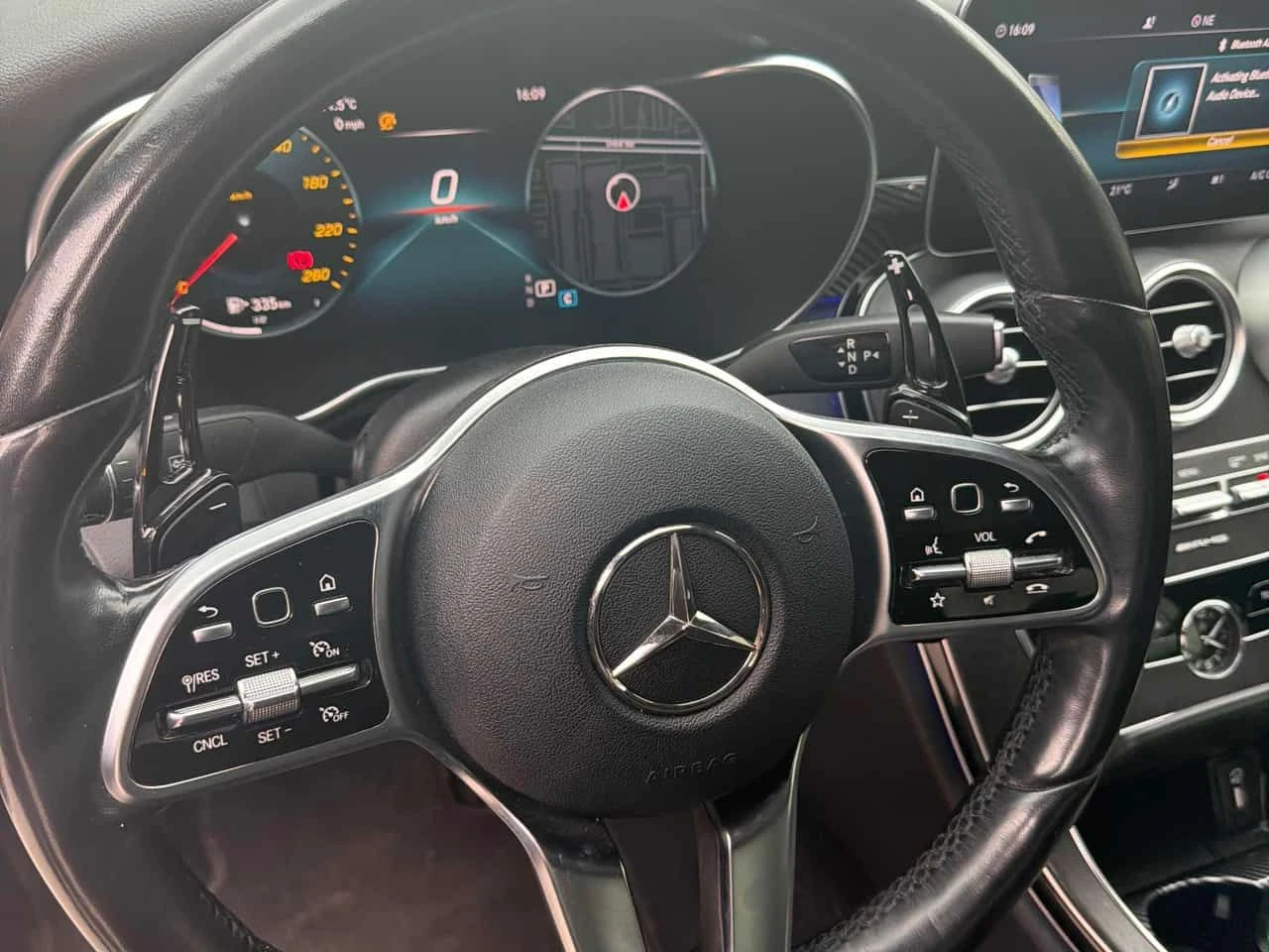 Mercedes-Benz C 300 4MATIC* ДИГИТАЛНО ТАБЛО* ПАНОРАМА* , снимка 10 - Автомобили и джипове - 54563539