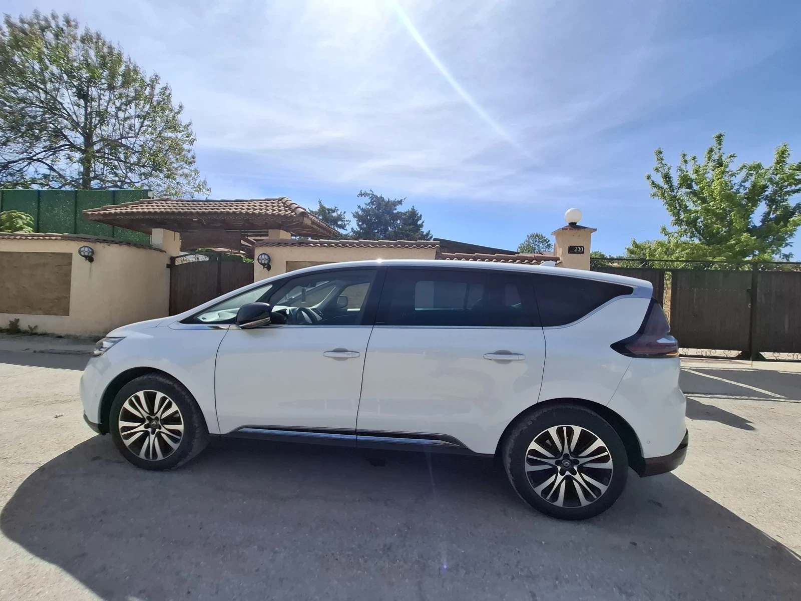 Renault Espace, снимка 3 - Автомобили и джипове - 54634334