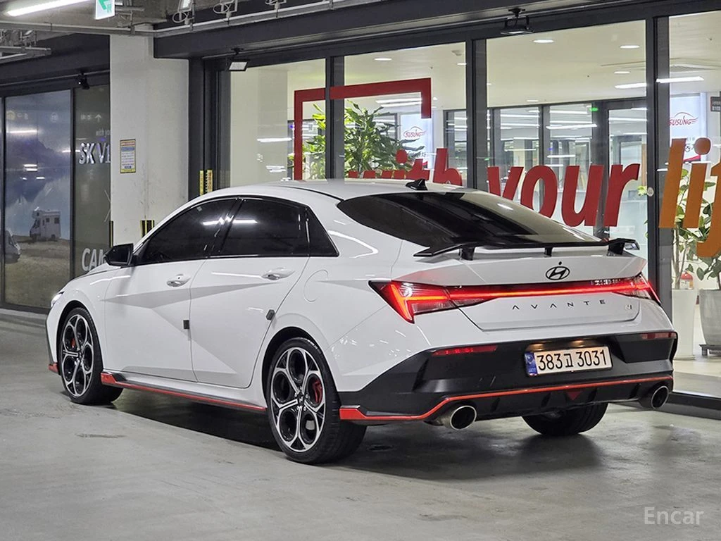 Hyundai Elantra 2.0 N* ПОДГРЕВ* ОБДУХВАНЕ* КАМЕРА* КРАЙНА ЦЕНА* , снимка 3 - Автомобили и джипове - 54878700