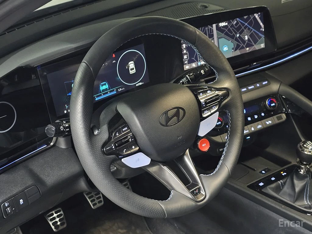 Hyundai Elantra 2.0 N* ПОДГРЕВ* ОБДУХВАНЕ* КАМЕРА* КРАЙНА ЦЕНА* , снимка 9 - Автомобили и джипове - 54878700