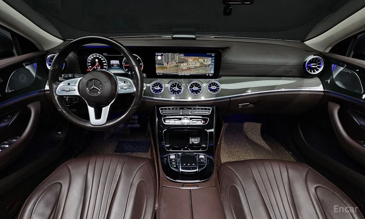 Mercedes-Benz CLS 300 d AMG PACK* BURMESTER* HEAD-UP* DIGITAL* AMBIENT* , снимка 8 - Автомобили и джипове - 54904202