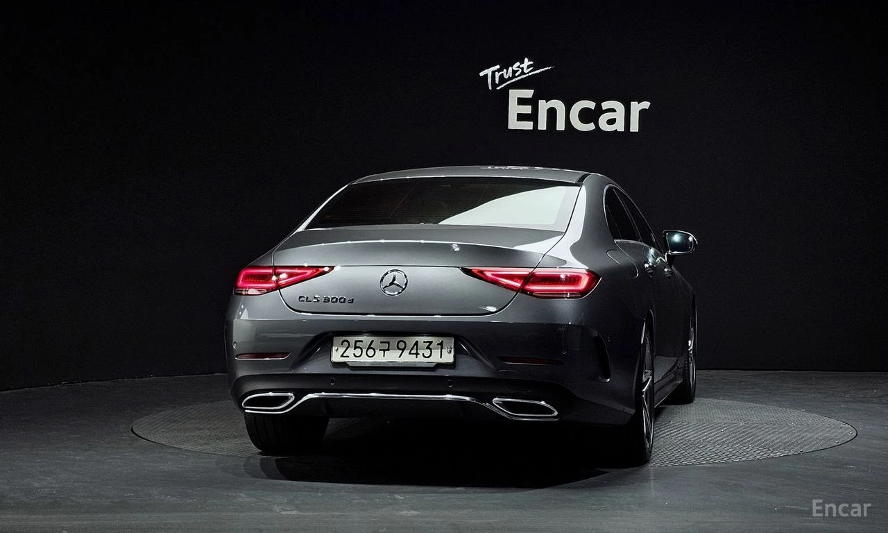 Mercedes-Benz CLS 300 d AMG PACK* BURMESTER* HEAD-UP* DIGITAL* AMBIENT* , снимка 4 - Автомобили и джипове - 54904202
