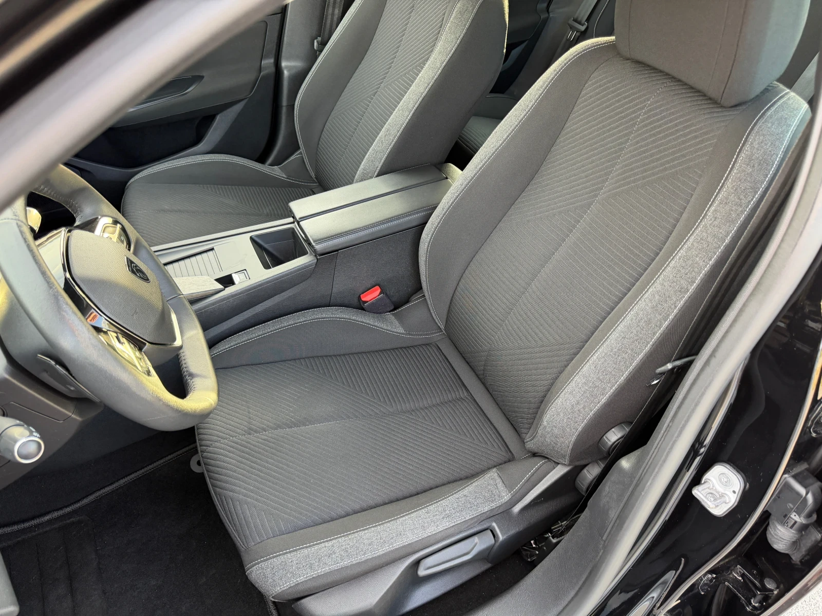 Peugeot 308 1.5 HDI, снимка 10 - Автомобили и джипове - 54966801
