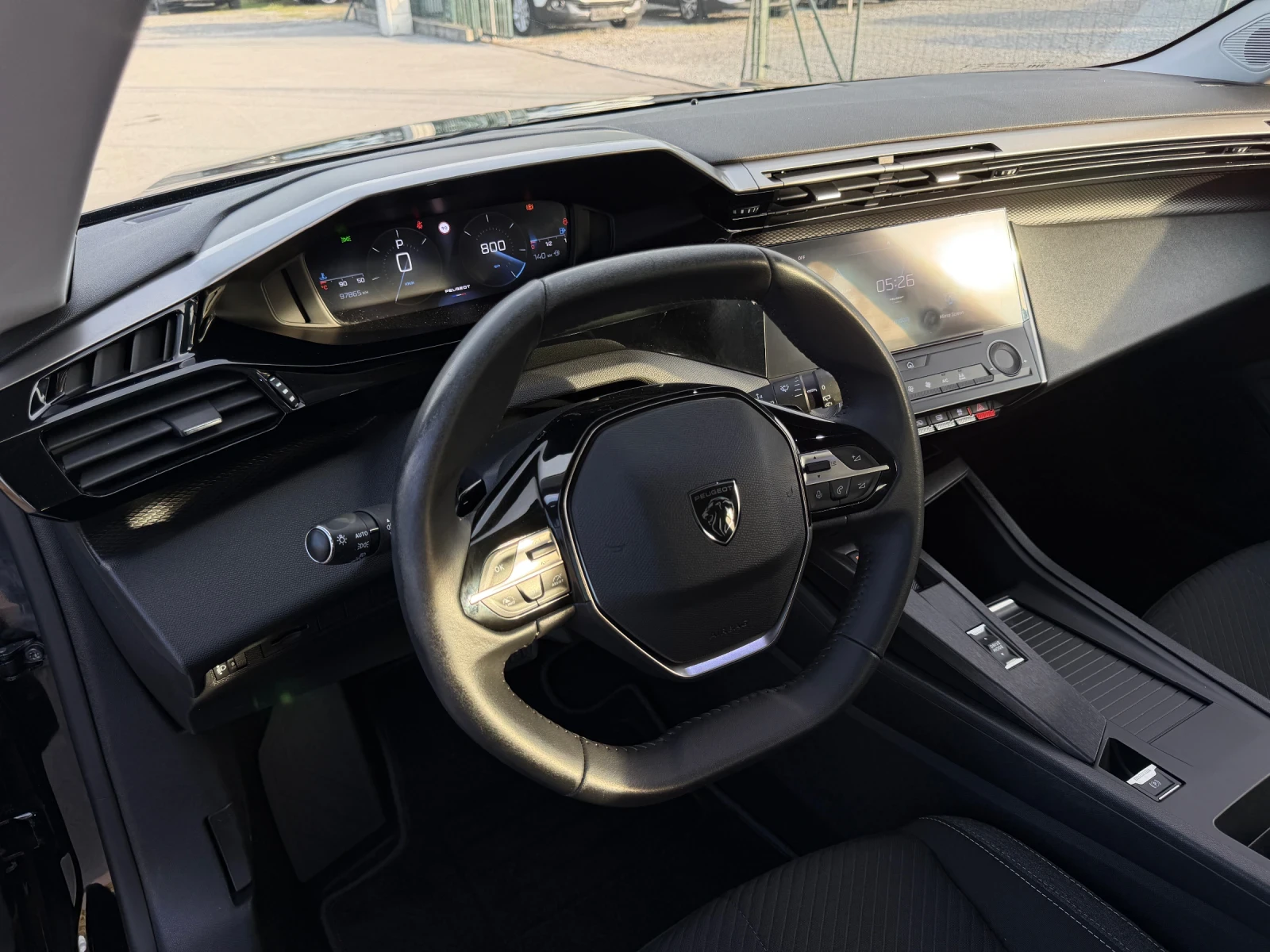 Peugeot 308 1.5 HDI, снимка 11 - Автомобили и джипове - 54966801