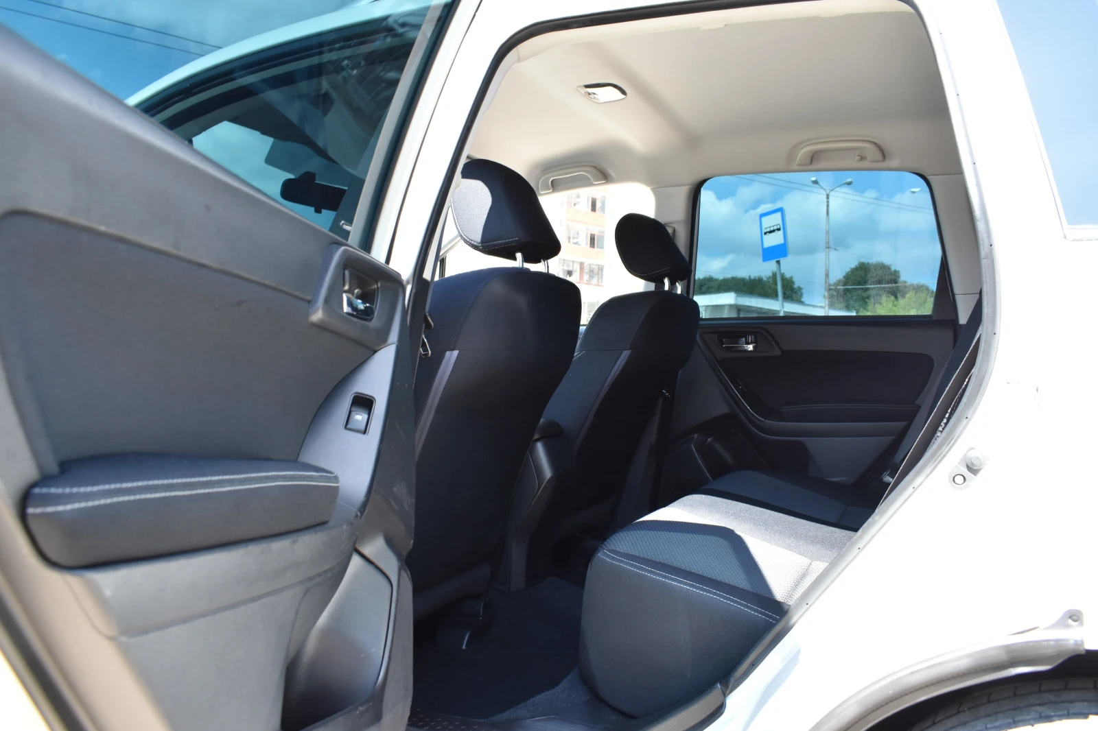 Subaru Forester 2.0i* 4x4* xMODE* CAMERA, снимка 11 - Автомобили и джипове - 54972036