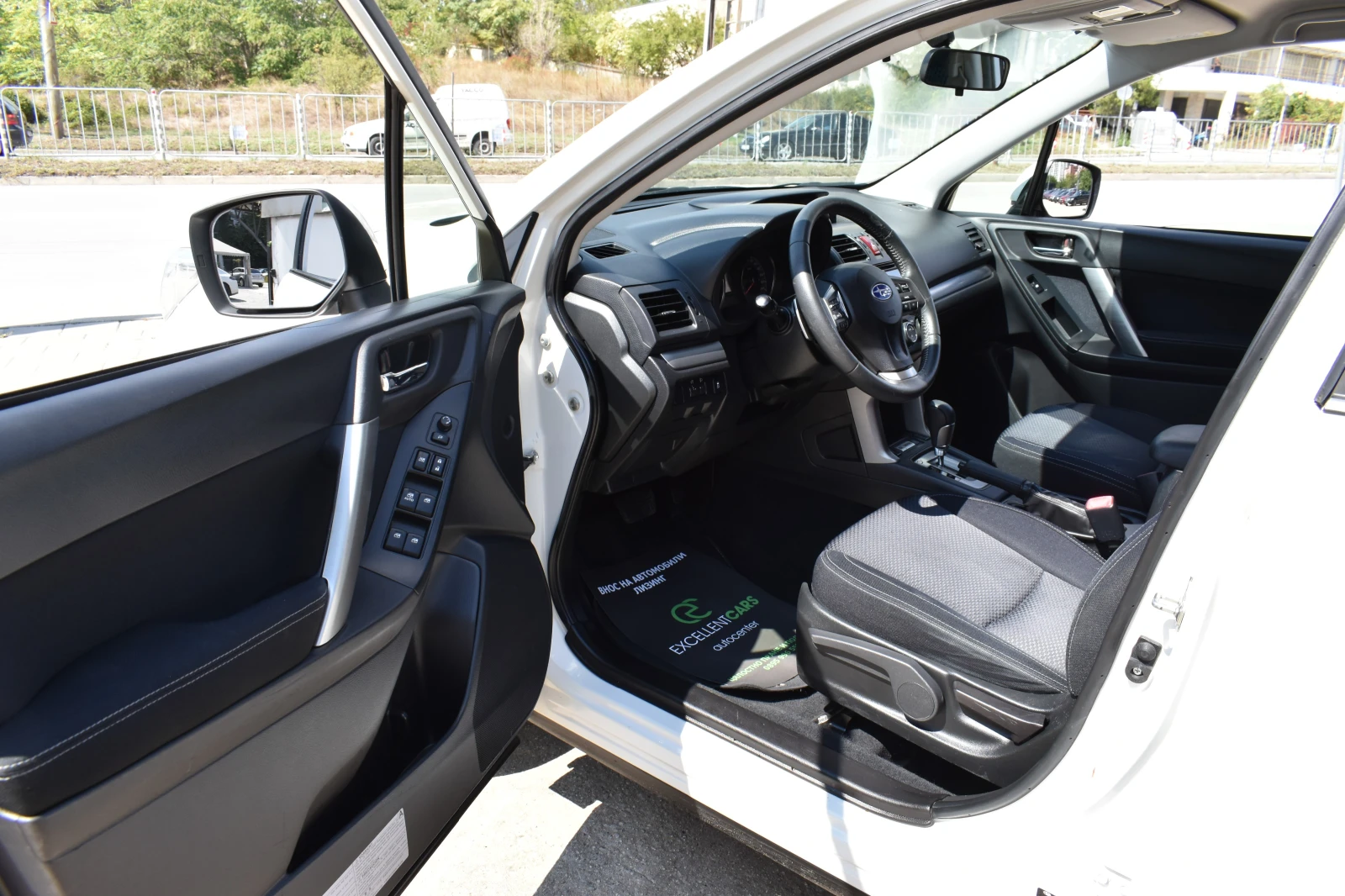 Subaru Forester 2.0i* 4x4* xMODE* CAMERA, снимка 9 - Автомобили и джипове - 54972036