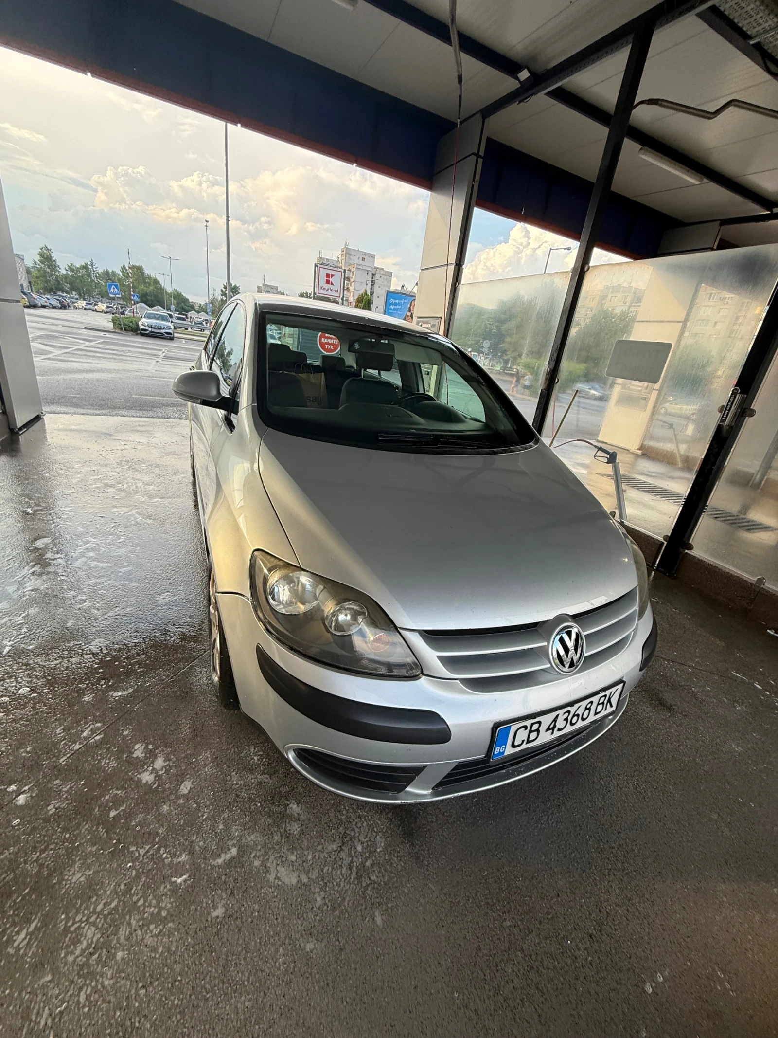 VW Golf Plus, снимка 9 - Автомобили и джипове - 55130700