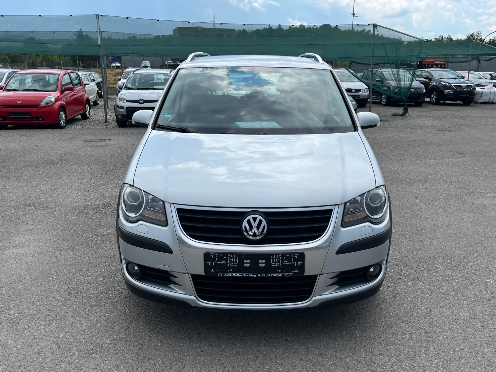 VW Touran CROSS 1.9TDI, снимка 8 - Автомобили и джипове - 55471484