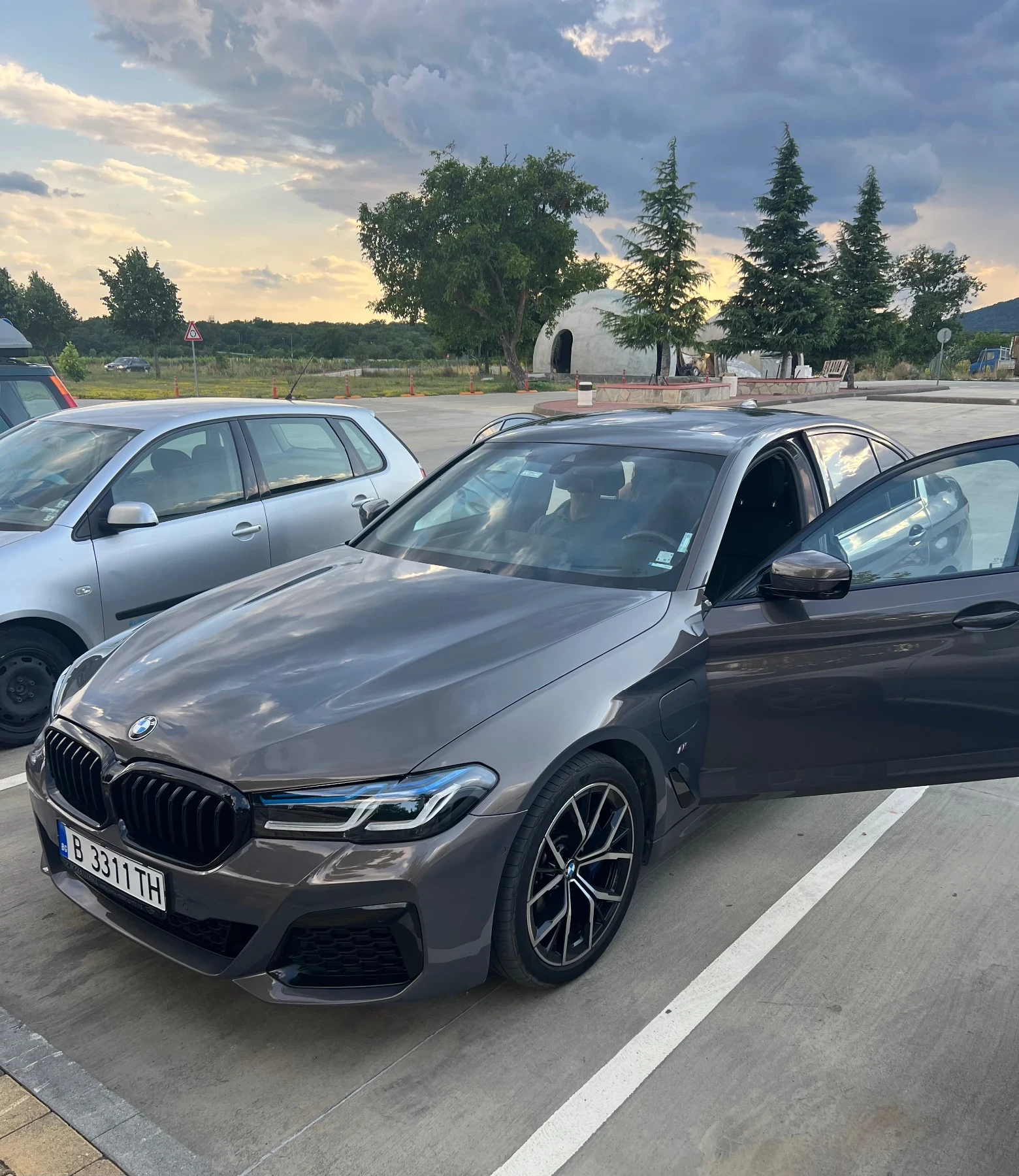 BMW 530E