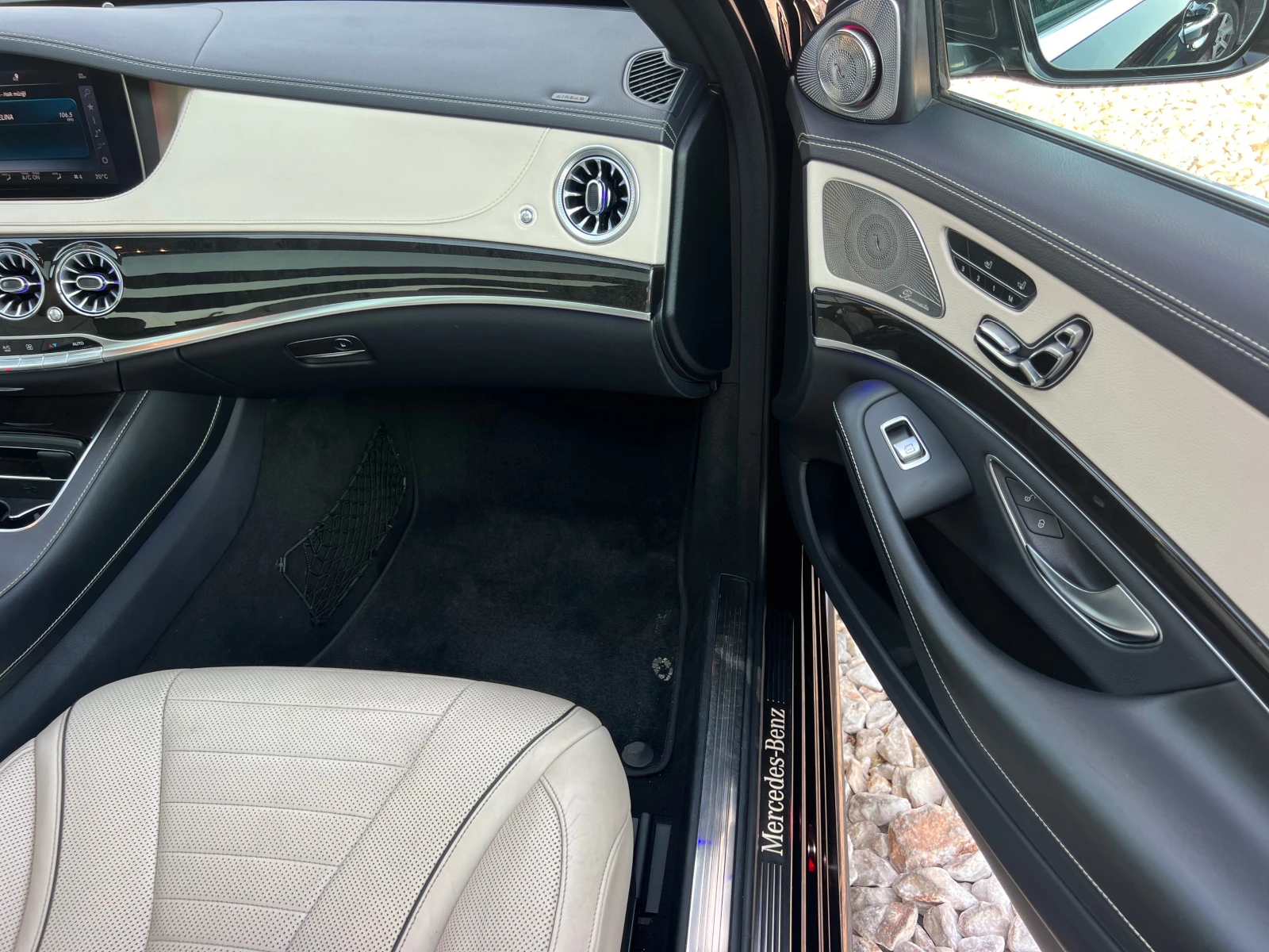 Mercedes-Benz S 350 d AMG/FACE/PANORAMA/LONG/FULL/MAX/UNIKAT, снимка 16 - Автомобили и джипове - 55811381