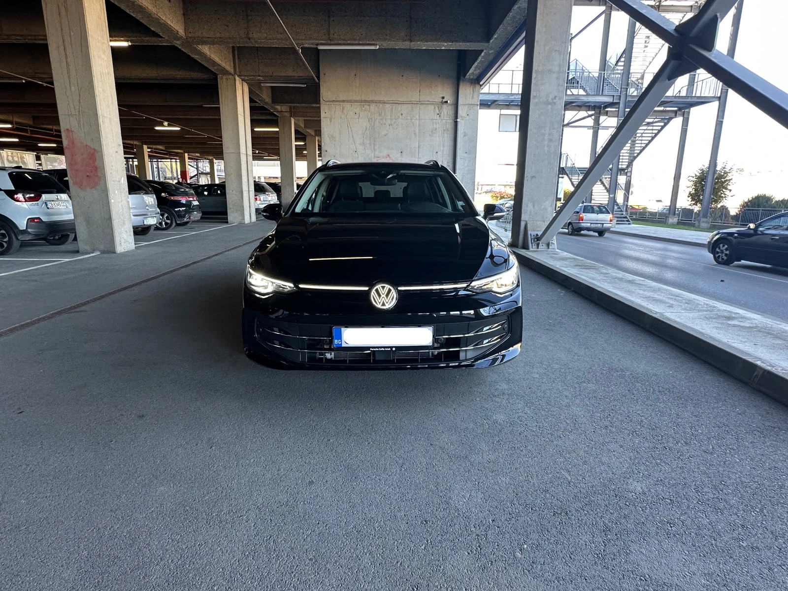 VW Golf Variant 1.5 eTSI Style/Hybrid � �������� | Mobile.bg � ����������� 2