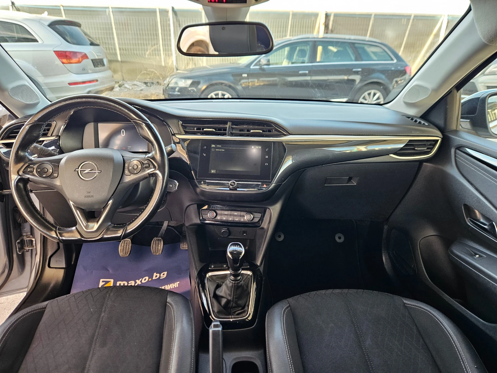 Opel Corsa 1.2 turbo 101 k.c, снимка 11 - Автомобили и джипове - 56600593