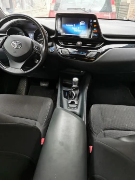 Toyota C-HR 1, 8 hibrid, снимка 10