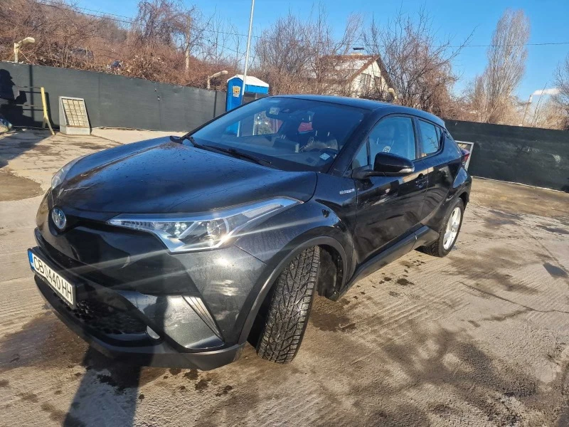 Toyota C-HR 1, 8 hibrid, снимка 4 - Автомобили и джипове - 43998757