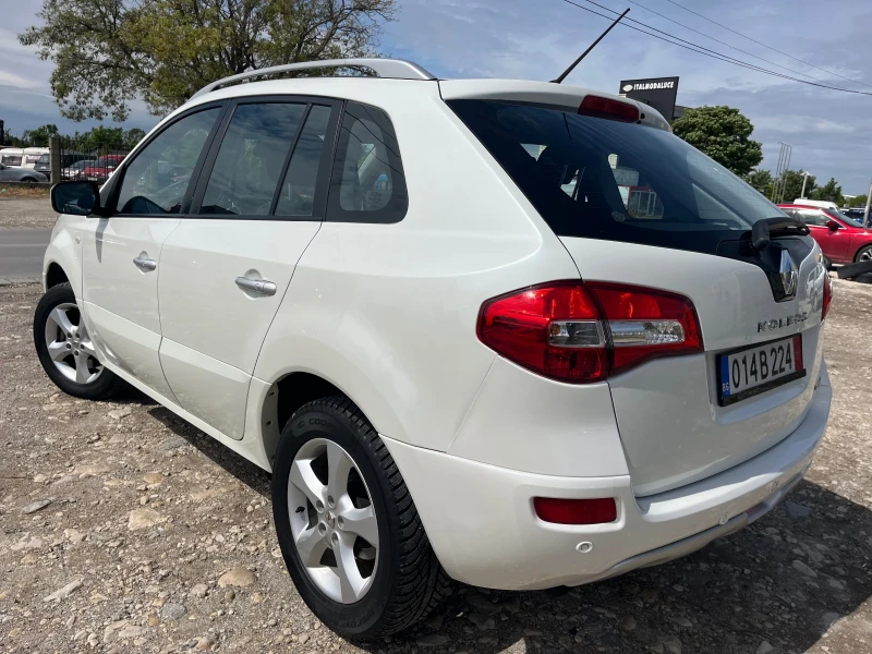 Renault Koleos 2.5i-16V, снимка 4 - Автомобили и джипове - 47404815