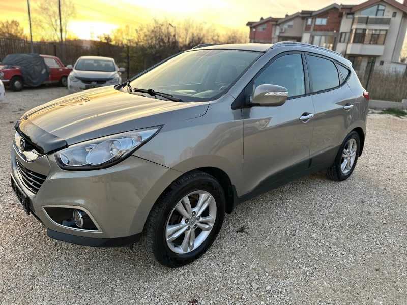 Hyundai IX35 2.0//163//EXECUTIVE//4X4//FULL, снимка 1 - Автомобили и джипове - 48730961